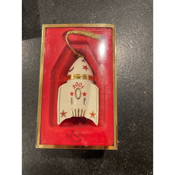 Lenox Commerative Rocket Ship Time Capsule Ornament Dated 2001 - Picture 1 of 6